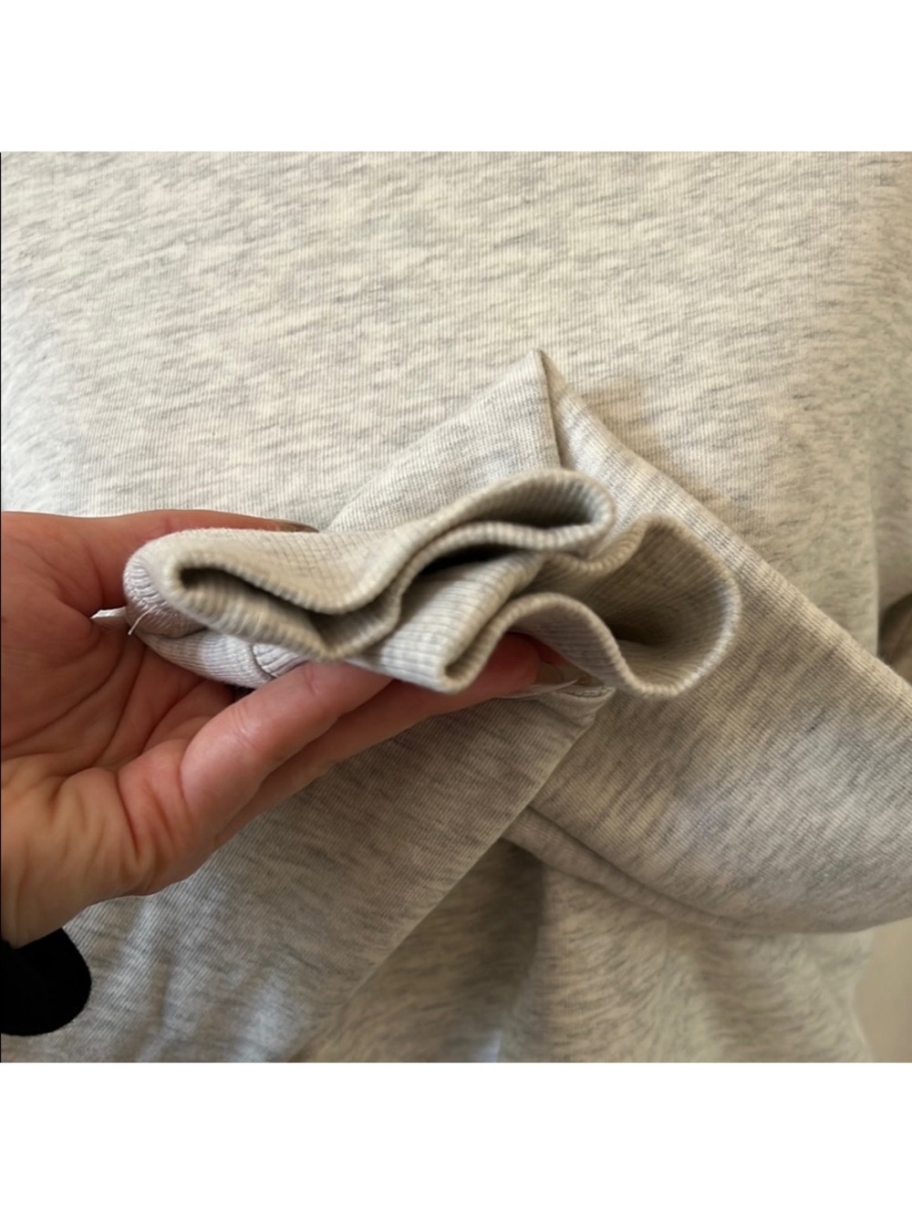 Garage • Women’s Size XS • Off white Long-Sleeve Crewneck Top - Picture 3 of 5